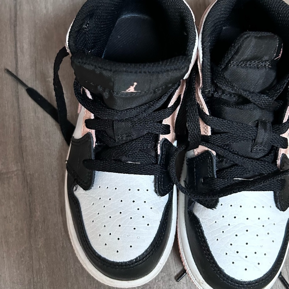Air Jordan 1